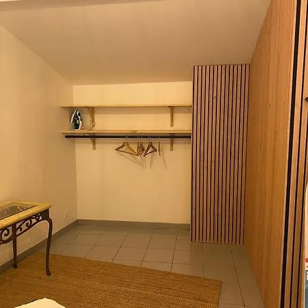 Daire Charmante Maisonnette Au Calme, Proche De Lyon *